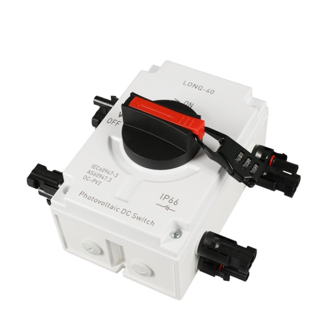 PV DC isolation switch